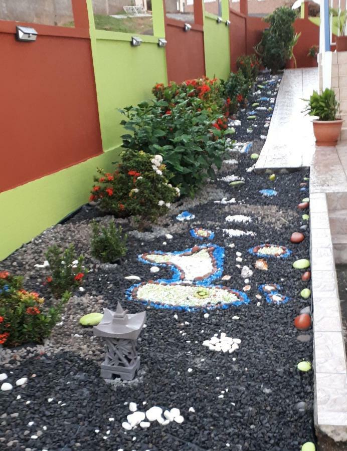 Villa La Casa Binecha avec Jacuzzi Baillif Exterior foto